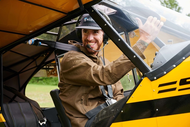 KUHL Clothing Aktivator Series